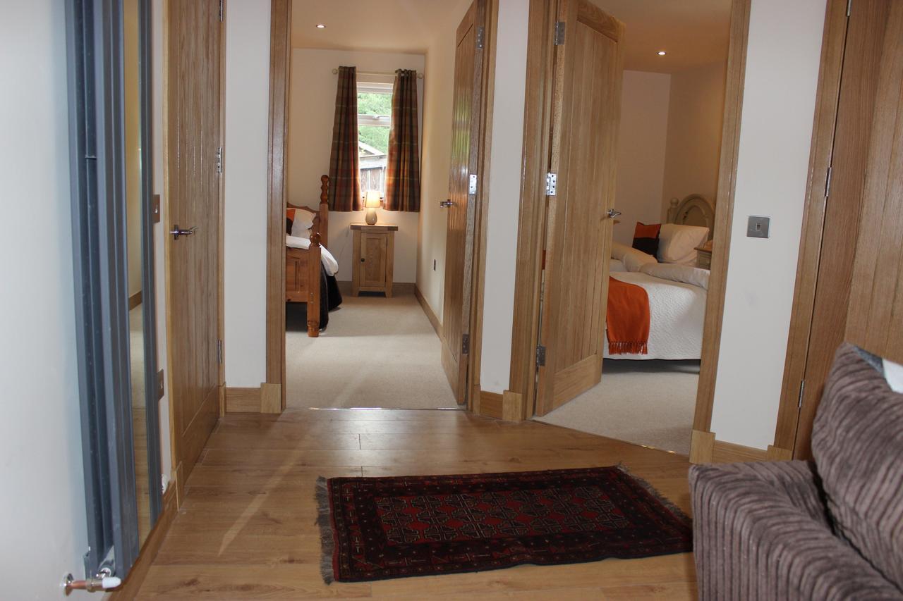 Loch Ness Highland Cottages With Partial Loch View Invermoriston Zewnętrze zdjęcie