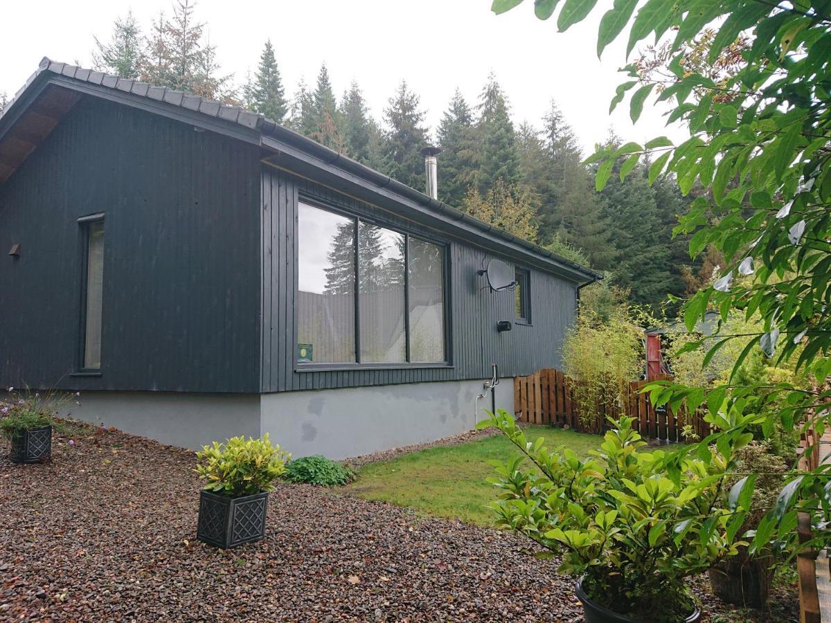 Loch Ness Highland Cottages With Partial Loch View Invermoriston Zewnętrze zdjęcie